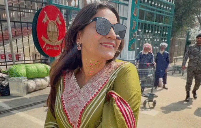 jyoti malhotra youtuber-