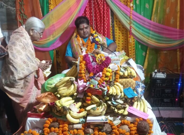 Shrimad Bhagwat Katha (JK Temple, Kanpur) ... Kanpur UP: The father's soul resides in his son.