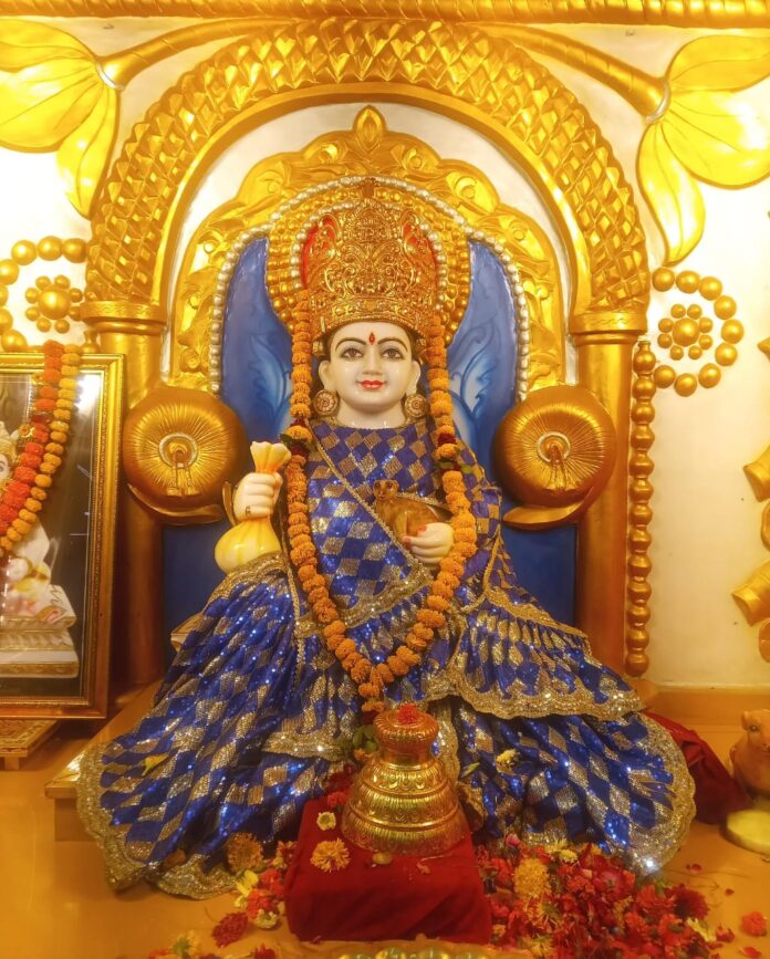 Dhanteras Dhanteras: Lord Dhanvantari, the physician of the gods