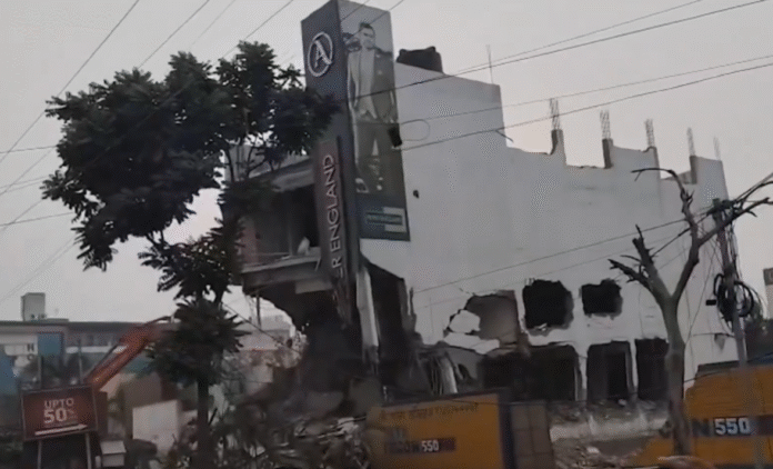 Maulana Tauqeer, Maulana Tauqeer,