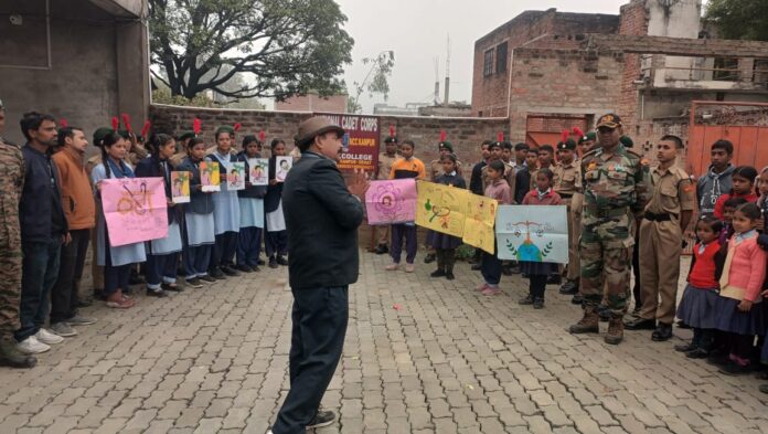 Meena Manch Meena Manch