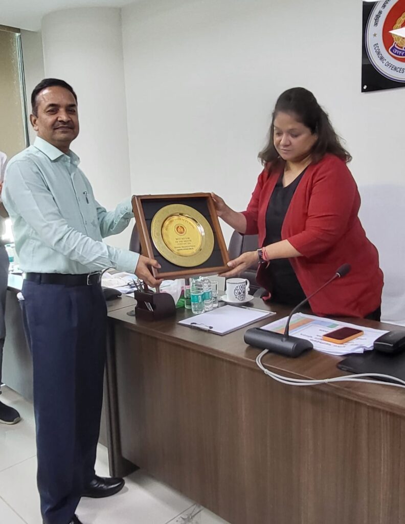 E.O.W: "In the review meeting of E.O.W., "Special Cell Sector" and the Inspector of Special Cell Sector were awarded for their excellent work."