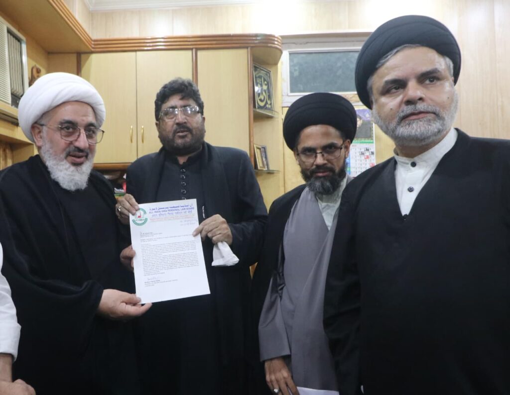 All India Shia Personal Law Board: Maulana Yasoob Abbas made a strong appeal for the safety of Indian ships.