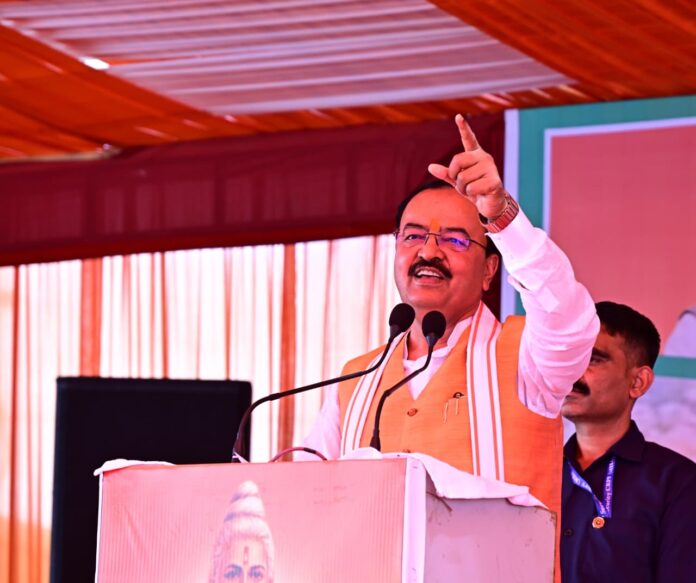 Maharishi Kashyap Jayanti: Crowd gathered in Maharishi Kashyap Jayanti and Maharaja Nishadraj Guh birth anniversary program.