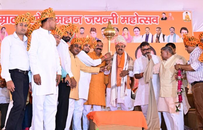 Keshav prasad maurya advice to teacher government schools Keshav prasad maurya advice to teacher government schools