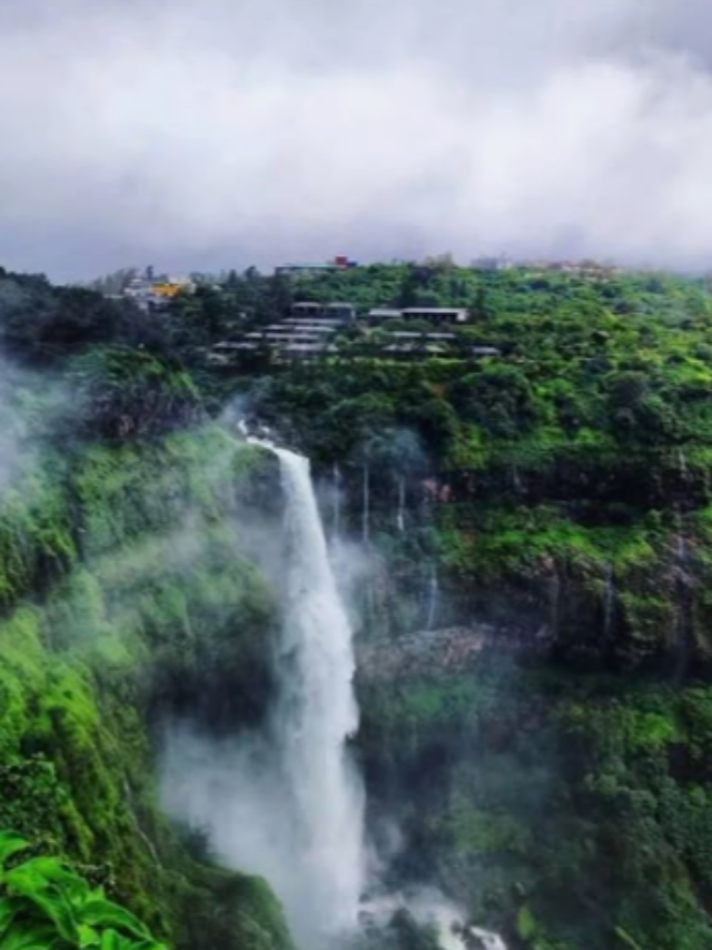 6 Great Places to Plan a Trip with Friends in July and August