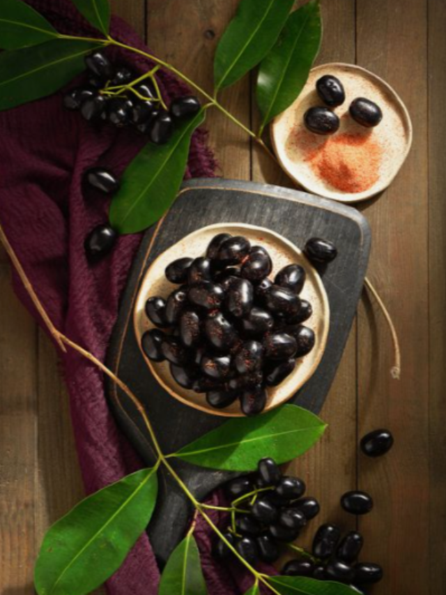Benefits and side effects of Jamun, and who should not eat it